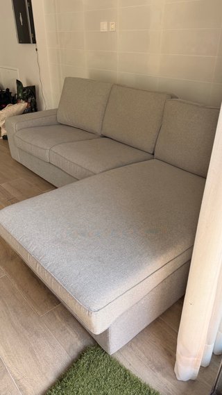 Sofá Kivik 3 plazas chaiselongue gris Ikea