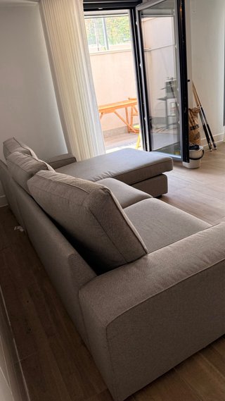 Sofá Kivik 3 plazas chaiselongue gris Ikea