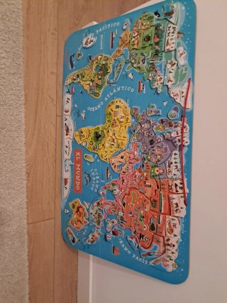 Mappamondo educativo con magneti