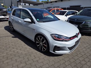 Volkswagen Golf GTI Performance 245CV | 2017
