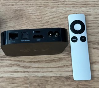Apple TV 2ª Gen A1378 + Mando Original