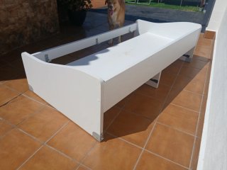 Cama individual con cajones