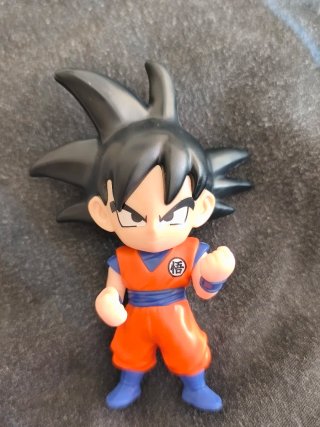 Cambio Figura Goku Burger King
