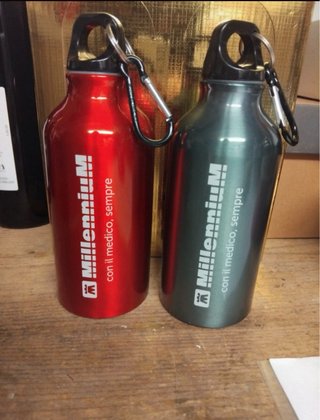 2 Borracce Millennium con moschettone