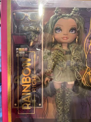Muñeca Rainbow High Olivia Woods Nueva