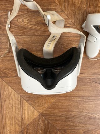 Meta Quest 2 VR