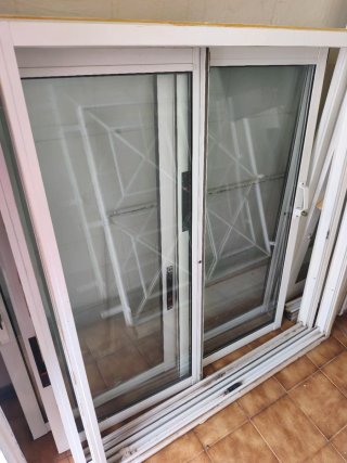 2 Ventanas Aluminio con Marcos