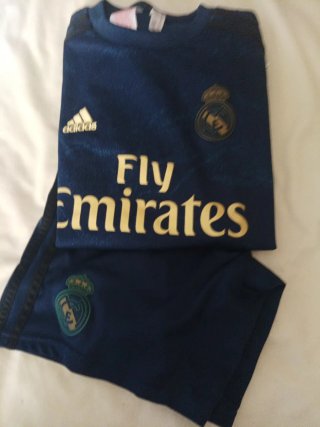 Completi Real Madrid 11-12 anni