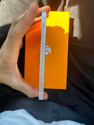 iPhone 12 Prata/Branco