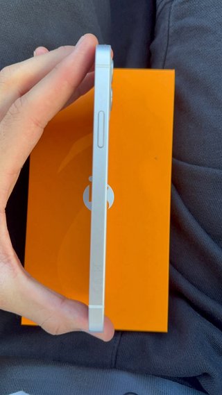 iPhone 12 Prata/Branco