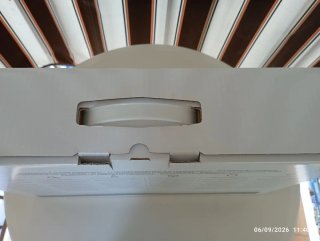 Caja Vacía PS4 Glacier White 500GB