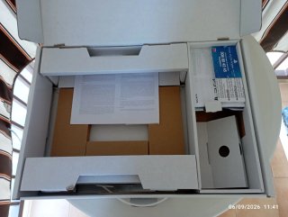 Caja Vacía PS4 Glacier White 500GB