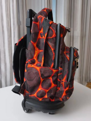 Mochila Totto diseño lava
