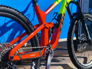 Trek Slash 9.8 Carbono talla L
