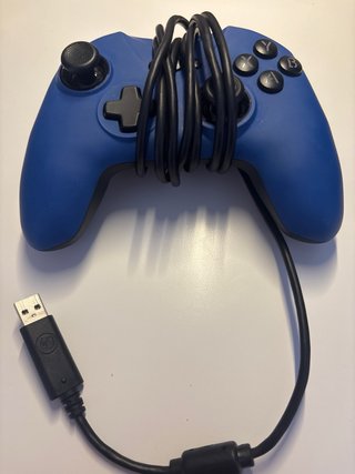 Mando azul con cable para PC