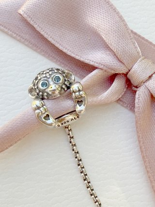 Pandora Charm Mono Corazón Plata