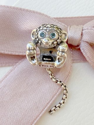 Pandora Charm Mono Corazón Plata