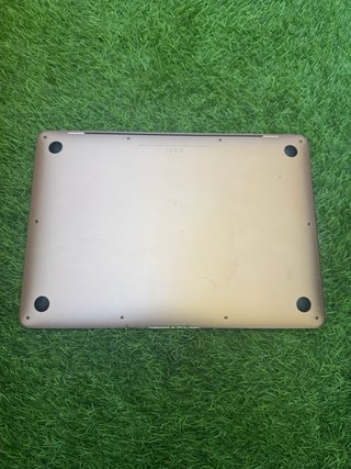 MacBook Air 13” 2019 i5 8GB 128GB