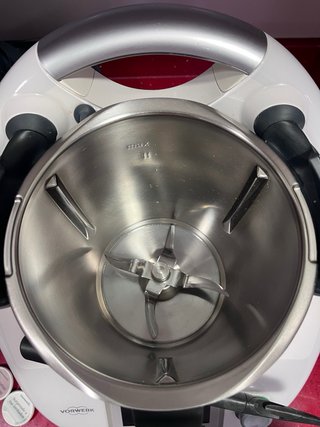 Robot Cocina Thermomix TM5 + Accesorios y libros