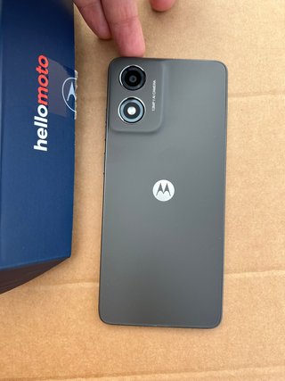 Motorola E14 Smartphone