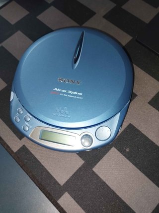 Sony CD Walkman D-NE11 Azul