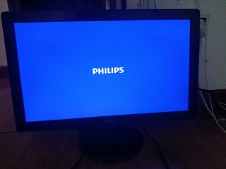 Monitor Philips con altavoces