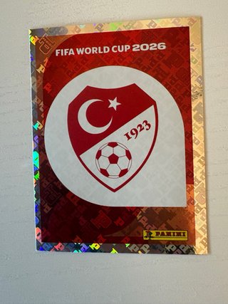 Cromo TUR 1 Logo de Turquía Panini FIFA Mundial 20