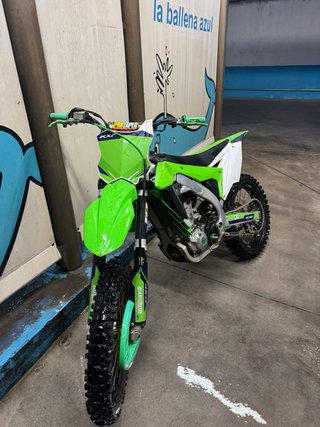 Kawasaki KX 450F - Moto de Cross