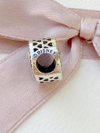 Pandora Charm Corazón Plata y Negro