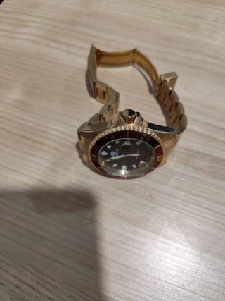 Reloj Marea Dorado y Rojo