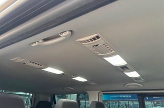Furgoneta Volkswagen Caravelle 8 plazas