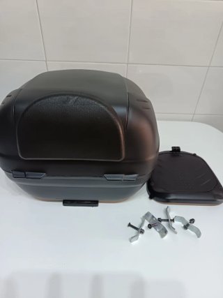 Baúl Moto Shad Negro