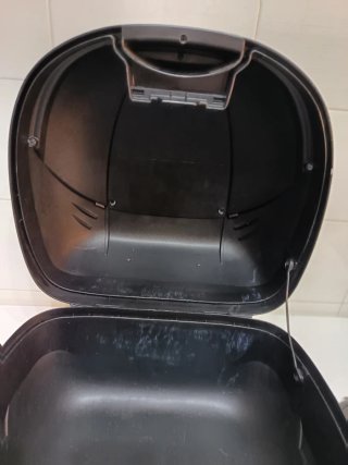 Baúl Moto Shad Negro