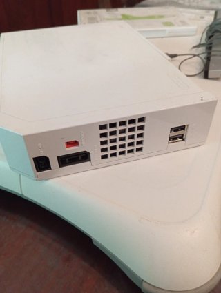 Nintendo Wii+New Super Mario Bros+2 Controller+acc