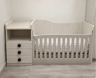 Cuna-cambiador convertible en cama 90x190