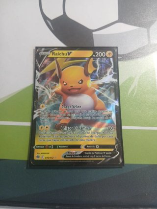 Carta Pokémon Raichu V Español