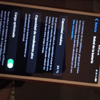 iPhone 7 Rojo 128G