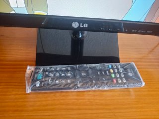Televisor LG HD 16 con Mando