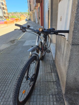 Bicicleta Eléctrica Rockrider E-ST100 Blanca