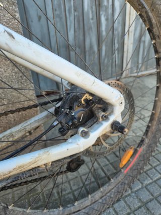 Bicicleta Eléctrica Rockrider E-ST100 Blanca