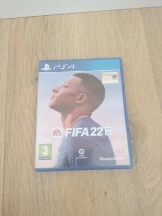 Lote 4 Juegos PS4: FIFA 19, FIFA 22, NBA 2K21, LEG