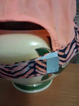 Cappello Under Armour donna color salmone
