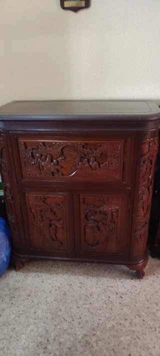 Mueble Bar Oriental Tallado a Mano