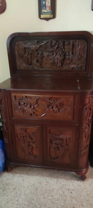 Mueble Bar Oriental Tallado a Mano
