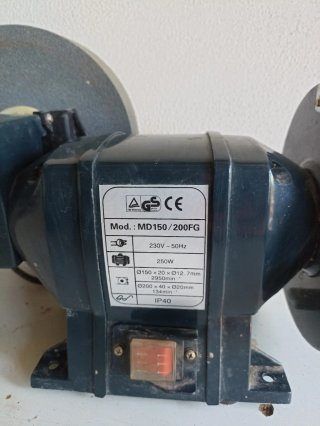 Esmeriladora / Amoladora de mesa MD150/200FG