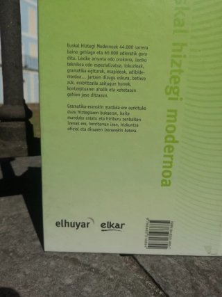 Euskal hiztegi modernoa
