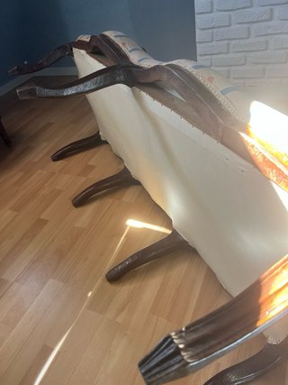 Sofá antiguo de madera de roble macizo