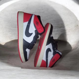 Zapatillas Nike Air Jordan Negras Rojas Blancas