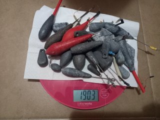 Lotes de plomos de pesca variados