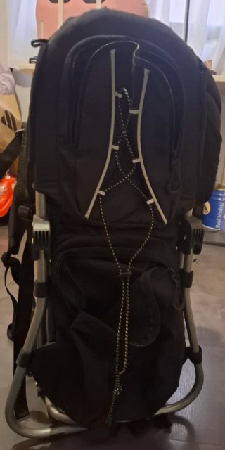 Mochila portabebés senderismo